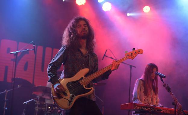 Nueva noche de rock en la plaza Feijoo