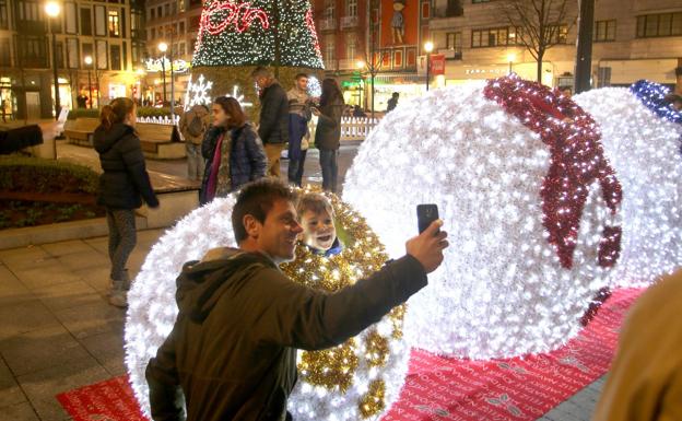 El Ayuntamiento asumirá por primera vez el coste íntegro de la iluminación navideña