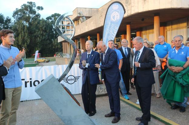 El Club de Tenis se identifica con Galé