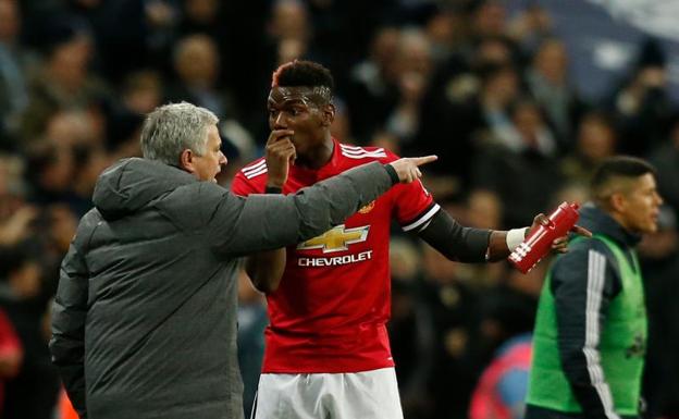 La guerra entre Mourinho y Pogba dispara la tensión en el United