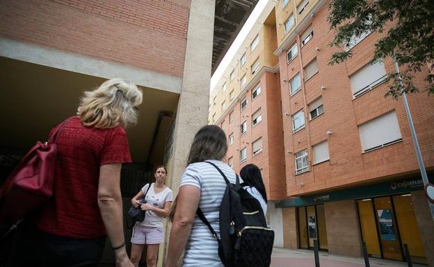El Defensor del Pueblo investigará el asesinato de las niñas de Castellón
