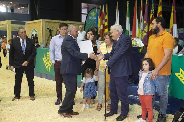 Un premio a cuarenta años dedicado a la mejora genética