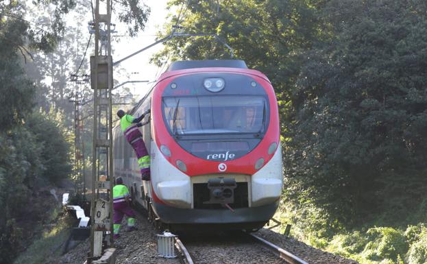 El Ayuntamiento insta a Fomento a resolver el enlace del tren nocturno de Madrid con Avilés