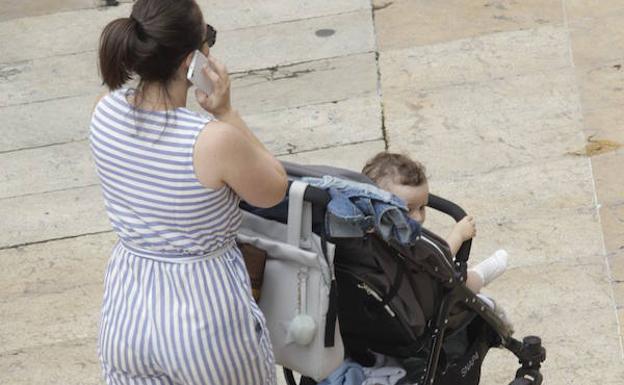 ¿Cómo reclamar el dinero que me han retenido por la prestación de maternidad?