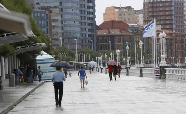 El fin de semana comienza con una bajada de las temperaturas y lluvias