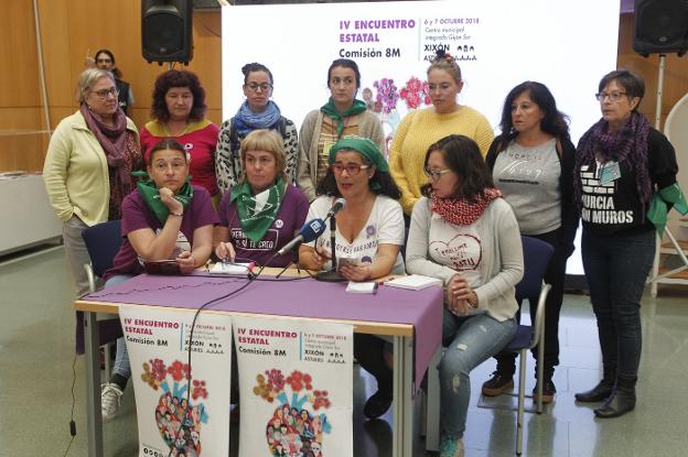 El movimiento feminista llama a «salir todas a la calle el 25N»