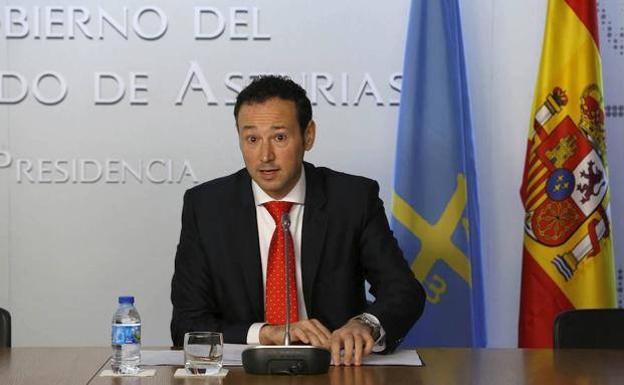 El Principado plantea una alianza de regiones de la 'España Verde' para potenciar sus conexiones aeroportuarias