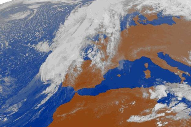 Las tormentas de Leslie ponen a Asturias en alerta amarilla