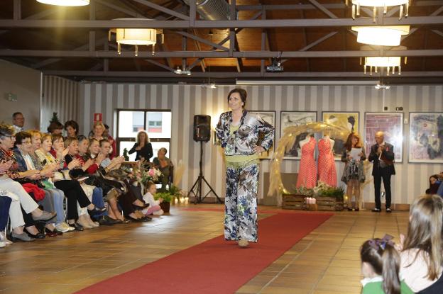 Rosa Palo regresa a la pasarela contra el cáncer