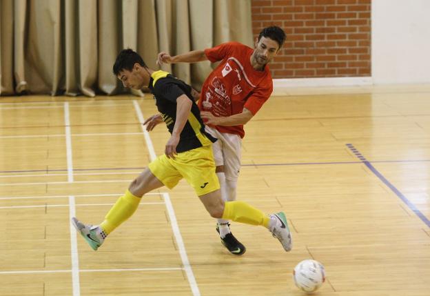 La Tonada refuerza el liderato al ganar a domicilio al Cinco As