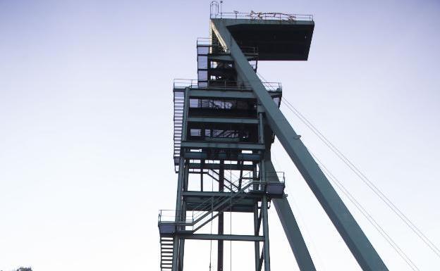 Los sindicatos y el Gobierno pactan un plan urgente de reactivación de las cuencas por 250 millones