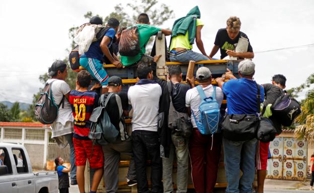 Detenido en Guatemala el líder de la caravana de migrantes que se dirige a EE UU