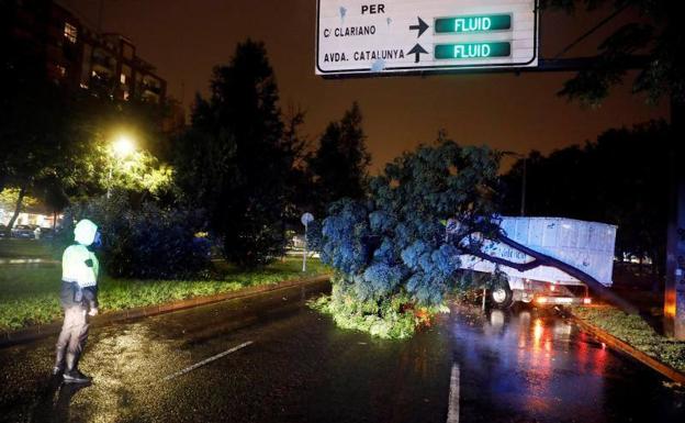 La gota fría más potente de la última década deja más de 540 avisos de emergencia