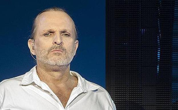Así es Nacho Palau, el hombre que ha ocultado Miguel Bosé durante 26 años