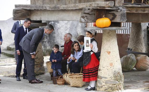 Los Reyes reciben el calor de Moal, puerta de Muniellos