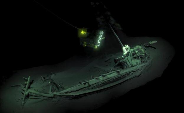 Descubren en aguas búlgaras el barco intacto más antiguo del mundo