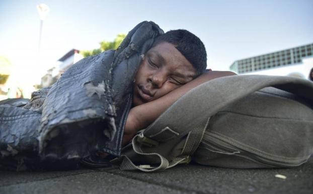 «Llamaremos a nuestros militares si es necesario. No podemos permitir que nuestro país sea violado así»