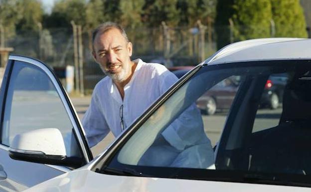 «Soy inocente», asegura Natalio Grueso al salir de la cárcel