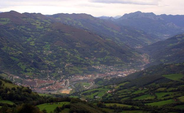 El alcalde de Aller alerta del posible intento de secuestro a niños en Felechosa