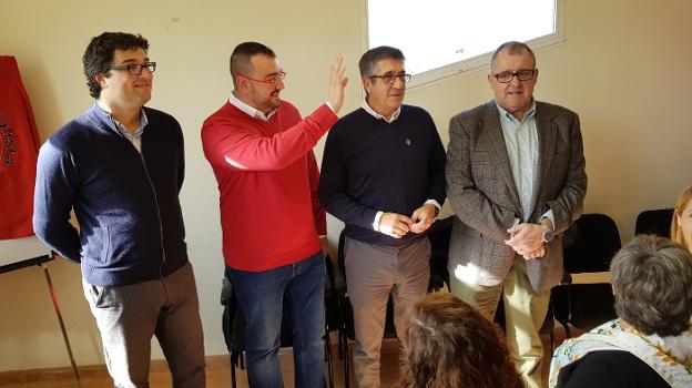 El Gobierno lanza el diálogo presupuestario y Barbón se muestra abierto a allanar un pacto