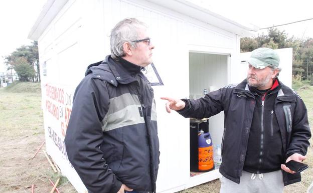 UGT y CC OO exigen al Principado, a la mutua y a AZSA una solución para los intoxicados en huelga de hambre