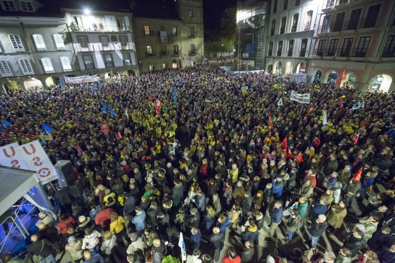 Las impresionantes imágenes de la manifestación de Alcoa en Avilés