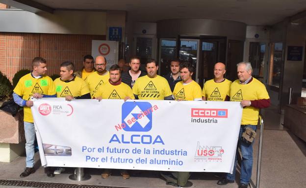 Alcoa, dispuesta a recibir ofertas que garanticen la viabilidad de las plantas de Avilés y La Coruña