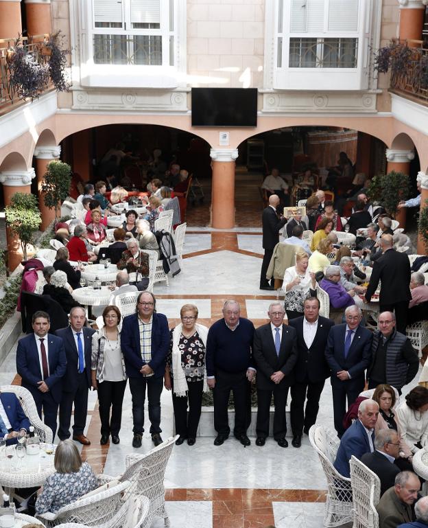 La Providencia homenajea a Armando González y María del Rosario Sánchez