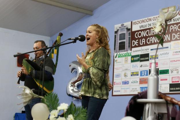 La canción asturiana se hace fuerte en el concurso de La Nueva