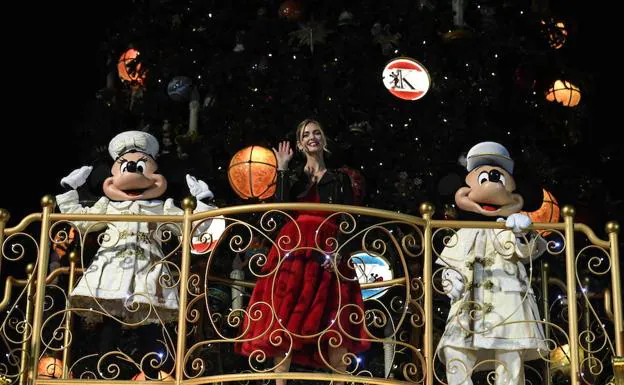 doblado Crítico Arábica Disneyland Paris celebra por todo lo alto el 90 aniversario de Mickey Mouse  | El Comercio: Diario de Asturias