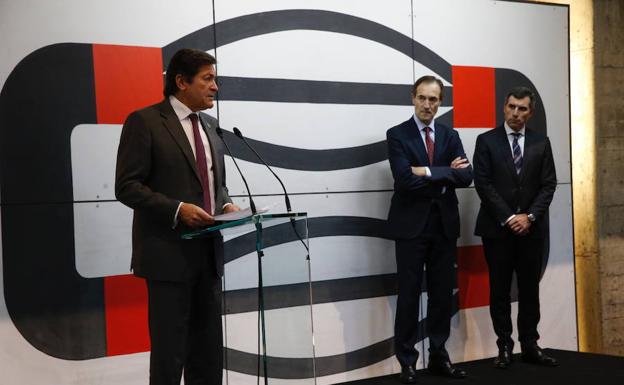 Javier Fernández pide una transición energética al margen de dogmatismos y puristas