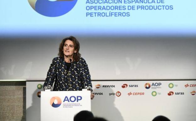 Teresa Ribera: «Se han recibido muestras de interés de varias empresas para comprar las instalaciones de Alcoa»