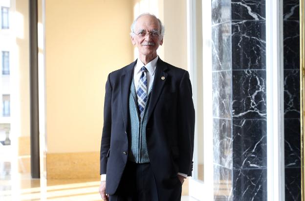 «No me gustan los pateos al asturiano ni la rivalidad con Gijón»