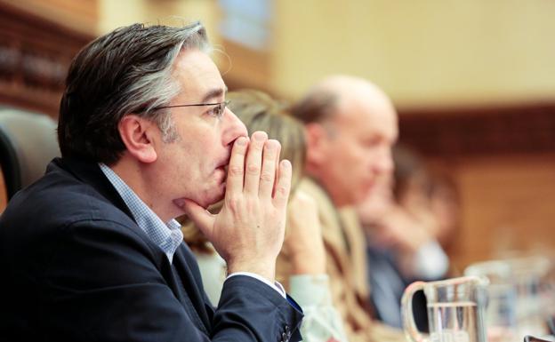 El PP define al gobierno de Foro como «un gafe para los gijoneses»