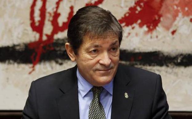 Fernández ve «absolutamente necesario» el estatuto de la gran industria, pero pide más concreción