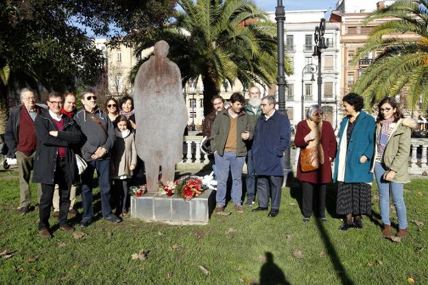 Emotivo homenaje a Carantoña
