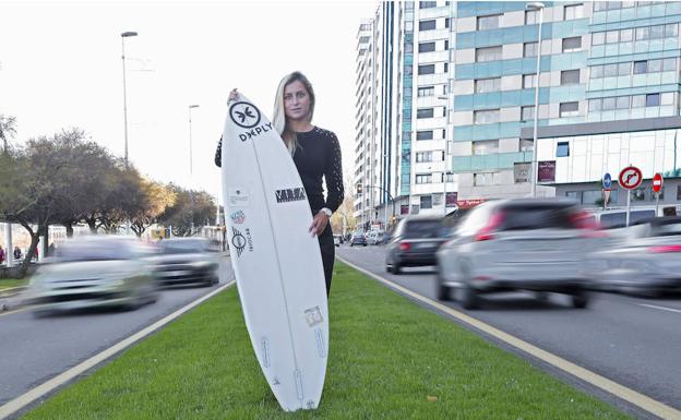 Lucía Martiño, la buscadora de olas