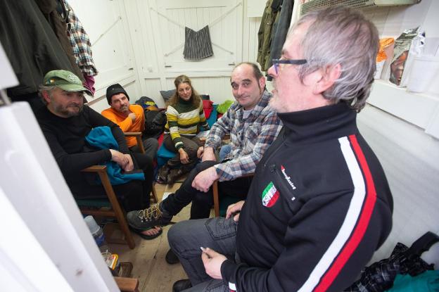 Los intoxicados por mercurio firmarán hoy el convenio que les garantiza atención médica