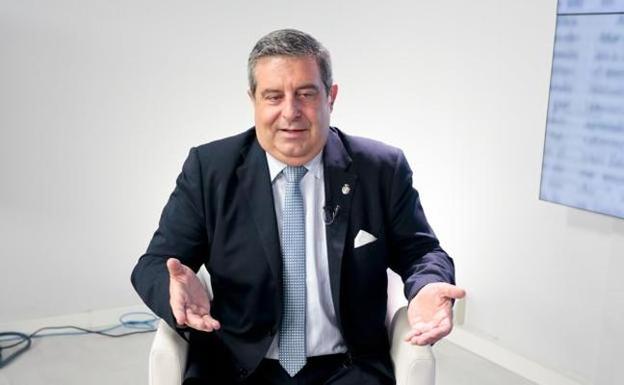 Aparicio defiende «la buena gestión» de Emulsa ante las críticas de los sindicatos