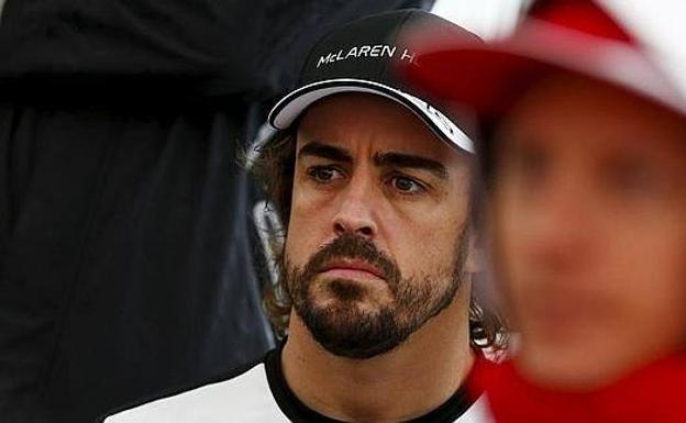 Fernando Alonso seguirá en la F1 como asesor de McLaren