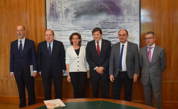 El Gobierno exigirá planes de «transición justa» a las eléctricas que cierren centrales
