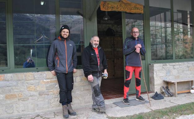 La falta de inversiones ahoga al albergue de Brañagallones