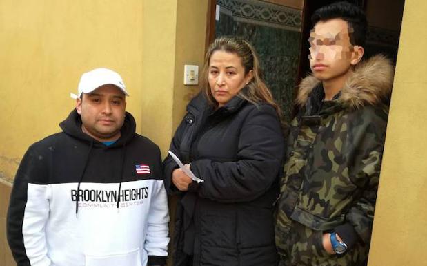 «Se me ha ido la mitad de mi vida», dice la madre del niño fallecido en Gijón atragantado con una uva