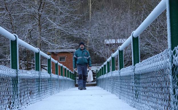 Asturias roza los seis grados bajo cero