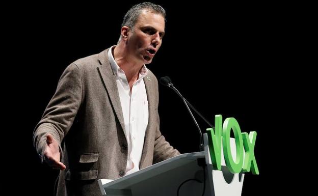 Vox insiste en su amenaza de forzar la repetición electoral en Andalucía