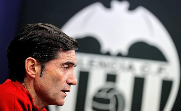 Marcelino: «Afrontaremos el partido ante el Sporting con la única mentalidad de ganarlo»