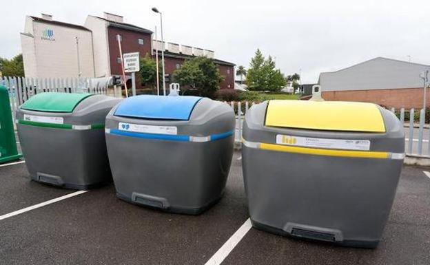 Xixón Sí Puede propone volver a la recogida de basuras «puerta a puerta»