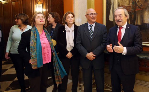 Wenceslao López: «La recuperación de los terrenos de La Vega es vital para Oviedo y para Asturias»