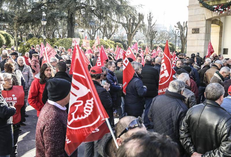 Los pensionistas asturianos vuelven a salir a la calle