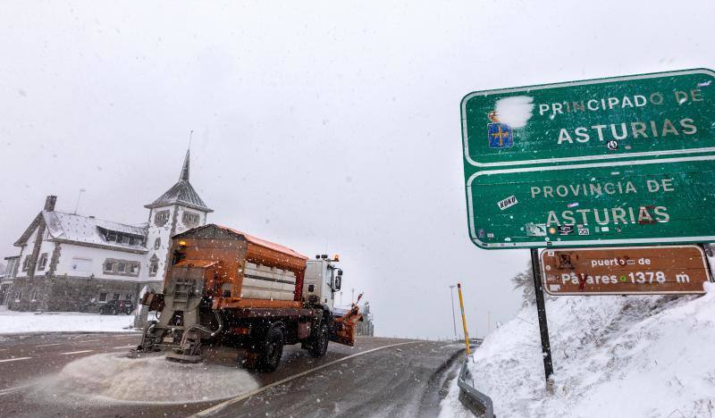 Llega la nieve a Asturias